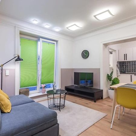 Charming Apartment In Prime Location Hamburg Exterior foto